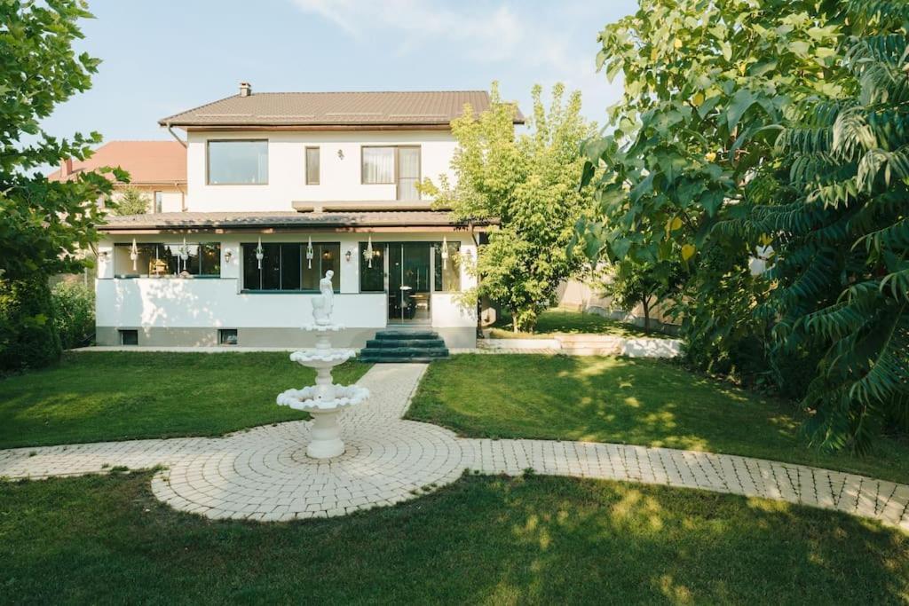 Therme - Corbeanca By The Lake Luxury Villa Kültér fotó