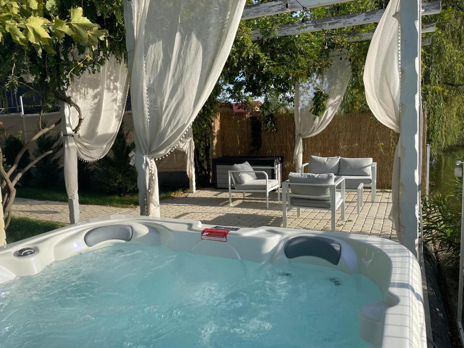Therme - Corbeanca By The Lake Luxury Villa Kültér fotó